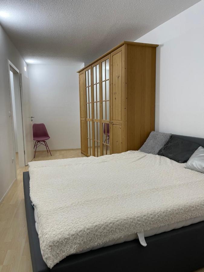 Helle Zwei-Zimmer-Stadt-Wohnung Am Bismarkplatz Mit Tiefgarage Landshut Exterior photo